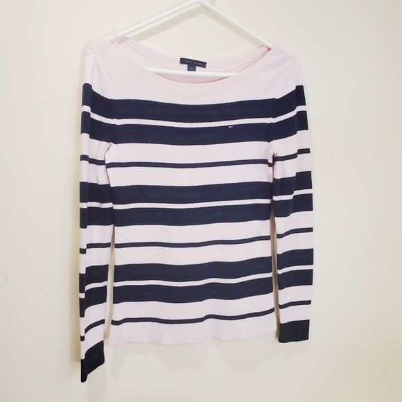 Tommy Hilfiger light stripes  sweater size M - Picture 1 of 9